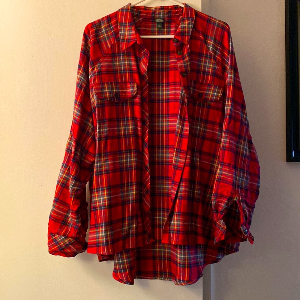 Women’s plaid flannel